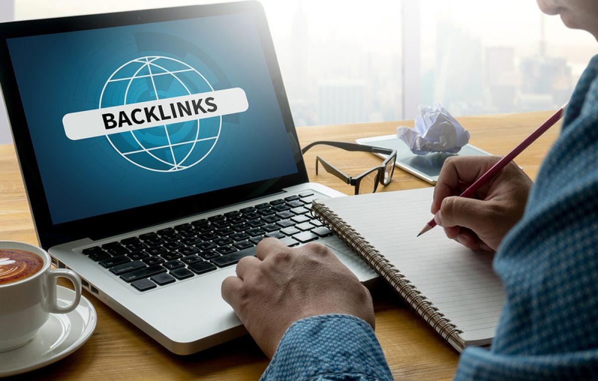 Meningkatkan Peringkat Website dengan SEO dan Backlink Gratis