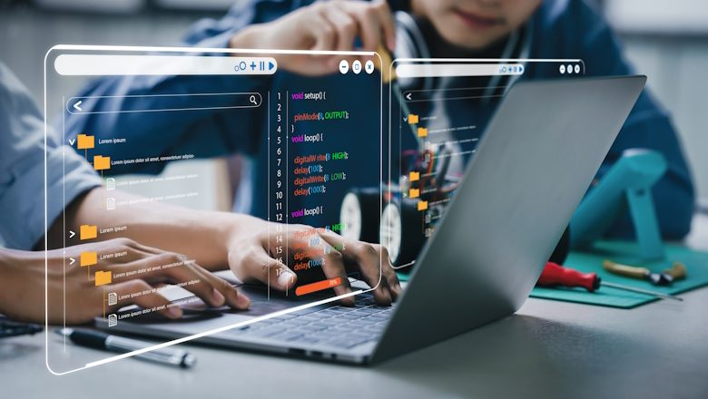 Meningkatkan Peluang Bisnis dengan Penjualan Software dan Pelatihan Public Speaking